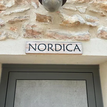 度假居 Mas Xalmes 卡马尔莱斯